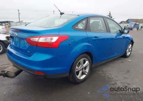 2014 Ford Focus Se z USA, uszkodzony, nr VIN 1FADP3F21EL306241